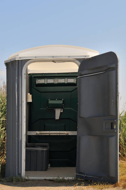 Portable Toilet Options We Offer in Oakbrook, KY